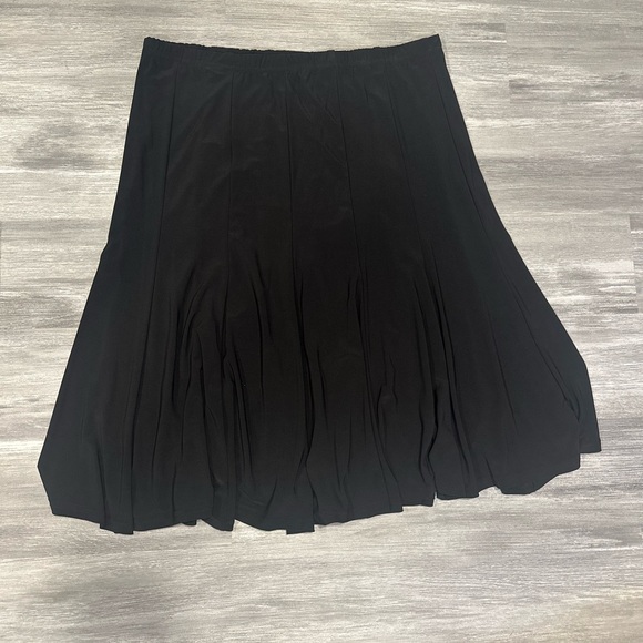 Artex Dresses & Skirts - Artex Fashions Vintage Black Ruffle Skirt XL